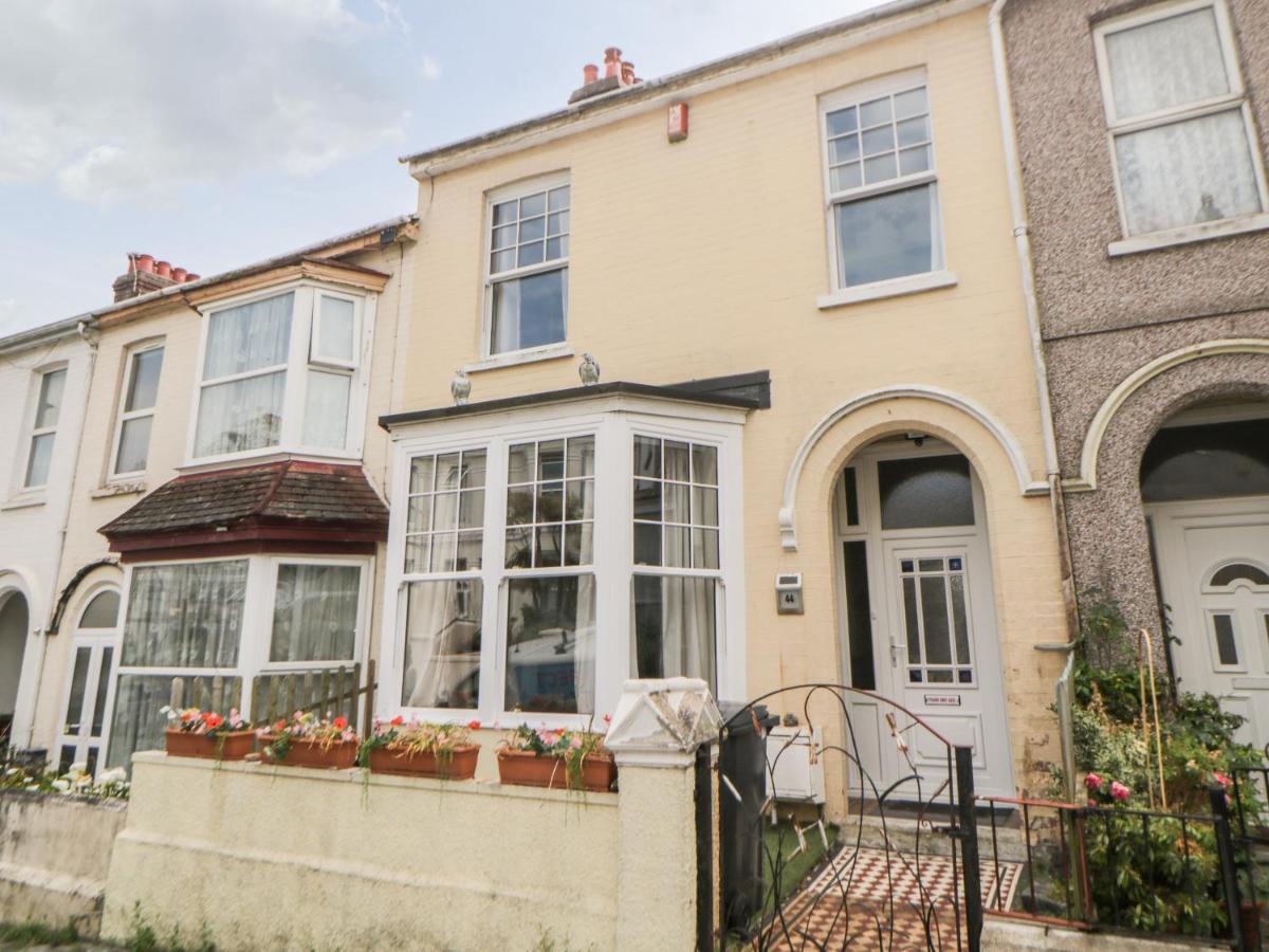 Villa 44 Elm Road Plymouth Exterior foto